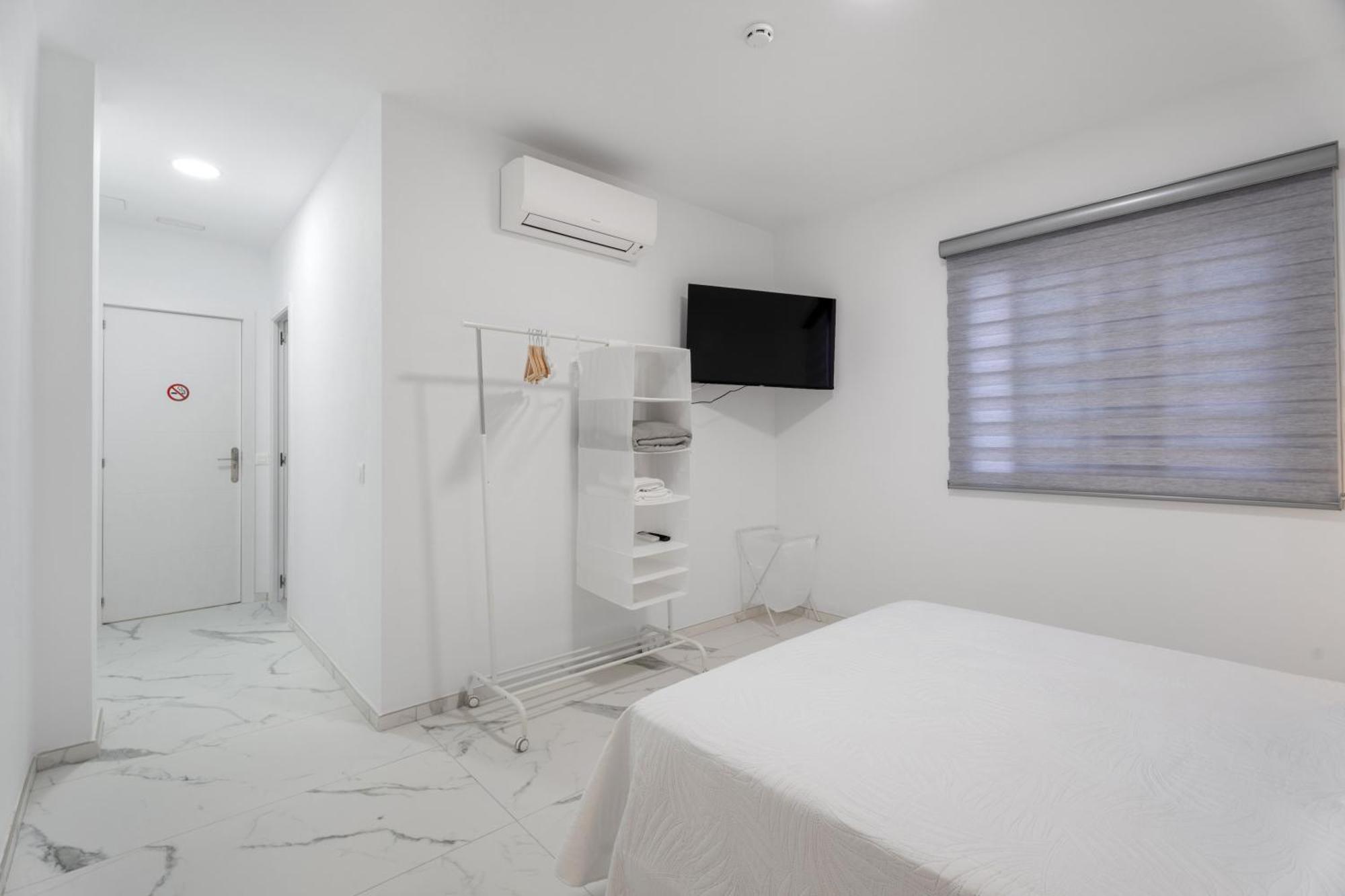 Room'S La Tosquita Alcala エクステリア 写真